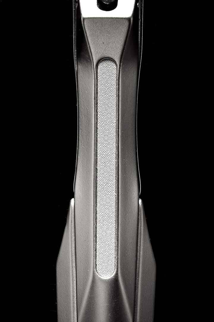 - Takumi No Waza - Stainless Steel Nail Clipper (G-1205) - Built-In Nail File - Made in Japan