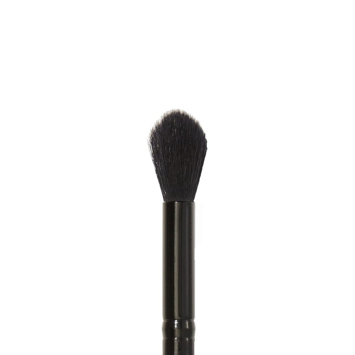 Fluffy Eye Blender Brush, Easily Blends Eyeshadow & Can Be Used to Set Concealer with Powder, Creates a Soft-Focus Effect, Vegan & Cruelty-Free