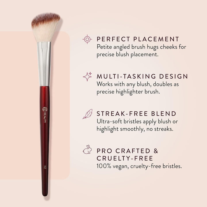 112 SMALL ANGLED FACE BRUSH – Precise Angled Blush Brush for Soft, Natural Blend, Ideal for Blush on Smaller Faces & Highlighting