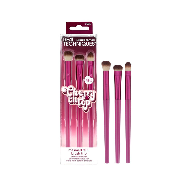 Real Techniques Cherry on Top It’S All Blush Brush, Dual-Ended & Multipurpose Makeup Brush For, Powder, Liquid & Cream Blush, Synthetic Bristles, Vegan & Cruelty-Free Face Brush, 1 Count