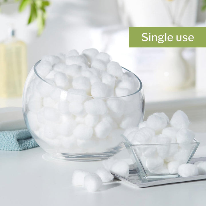 Cotton Balls [2000 Count] Bulk, 100% Pure Cotton Balls for Face, Nail Polish Remover, Makeup, Medium