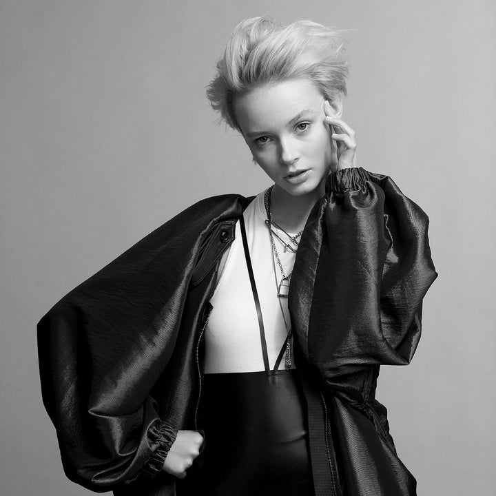 Professional Microweb Fiber Hair Styling Texturizer | Remoldable, Silky Soft Finish, & Flexible Hold | Travel Size, 1.5 Fl Oz