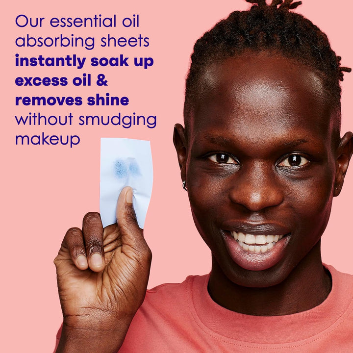 Essentials Oil Absorbing Sheets, Portable Blotting Papers for Shine Control on the Face & Nose, Blotting Sheets Instantly Remove Excess Oil without Smudging Makeup, 3 Pack