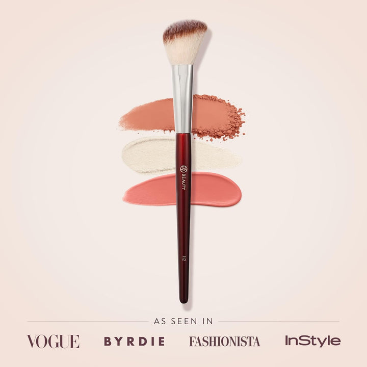 112 SMALL ANGLED FACE BRUSH – Precise Angled Blush Brush for Soft, Natural Blend, Ideal for Blush on Smaller Faces & Highlighting