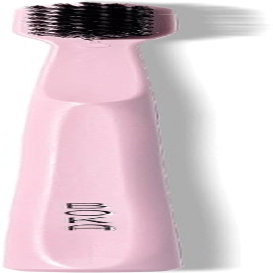 Classic Manual Toothbrush with Extra Soft Activated-Charcoal, Tapered Bristles, Bioplastic Handle That Includes Travel Cap, Dentist-Approved, Great for Adults and Kids, Mint (Pack of 1)