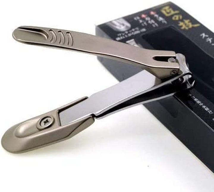 - Takumi No Waza - Stainless Steel Nail Clipper (G-1205) - Built-In Nail File - Made in Japan