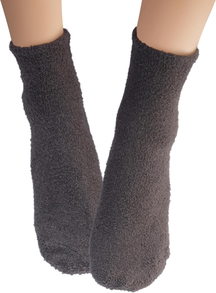 Aloe Socks – Infused W/Aloe Vera & Vitamin E – Helps Dry Feet, Cracked Heels, Calluses – Use with Lotion – Grey/Confetti (2 Pairs)