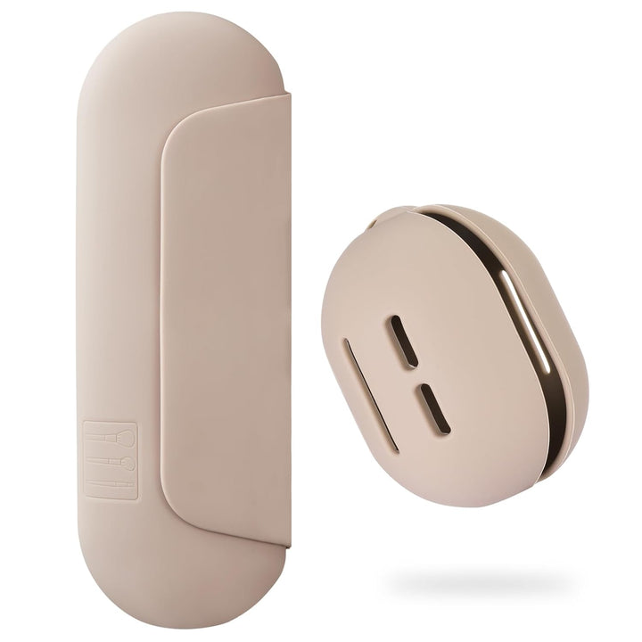 Silicone Makeup Brush Holder Travel Cosmetic Bag：Soft Portable Cosmetic Face Brushes Holder with Upgrade Anti-Fall Out Magnetic Closure, Large Travel Makeup Brush Case - Walnut