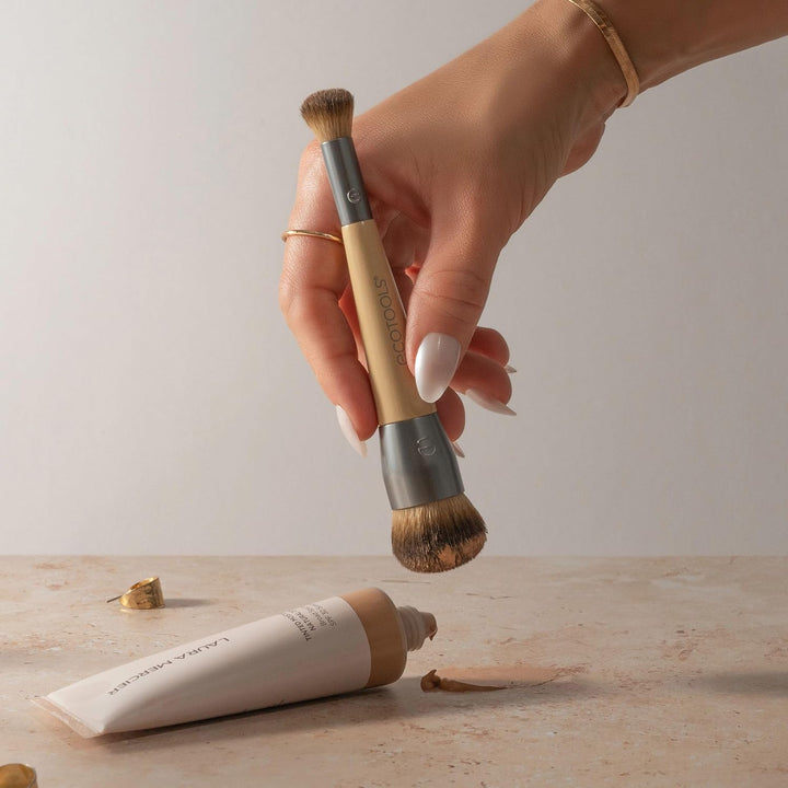 Blend + Conceal Dual-Ended Makeup Brush, Foundation & Concealer Brush for Liquid & Cream Formulas, Face Makeup Brush, Synthetic Bristles, Vegan & Cruelty-Free, Travel & Eco-Friendly, 1 Count