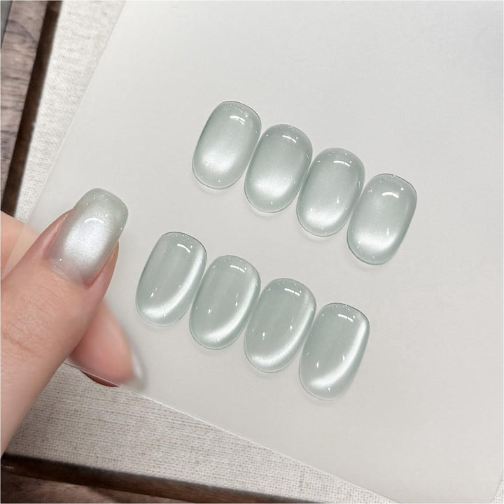 Glassy Cat Eye Gel Nail Polish, 16Ml Glitter Holographic UV Gel Polish with Magnet, Reflective Translucent, 2341 Silvery Moonlight