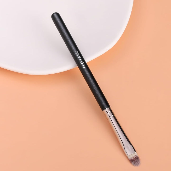 Flat Rounded Concealer Brush, Soft Dense Synthetic Bristles Blending Brush for Powder Cream Concealer Eyeshadow