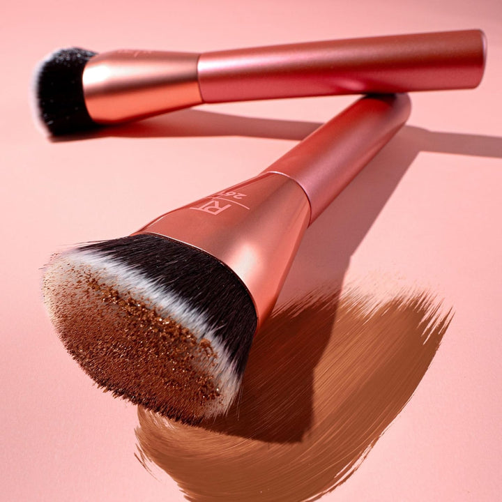 Snatch + Sculpt Contour Makeup Brush, for Liquid & Cream Contour & Bronzer, Flat Top & Oval Head for Blending & Buffing, Dense, Synthetic Bristles, Vegan & Cruelty Free, 1 Count