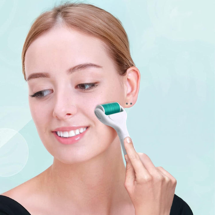 Derma Roller for Face and Body -  4 in 1 Titanium Microneedling Roller Kit Micro Needle Microneedle Roller, 300 and 720 Needles 0.25Mm,1200 Needle 0.3Mm, Microdermabrasion Roller Men Women