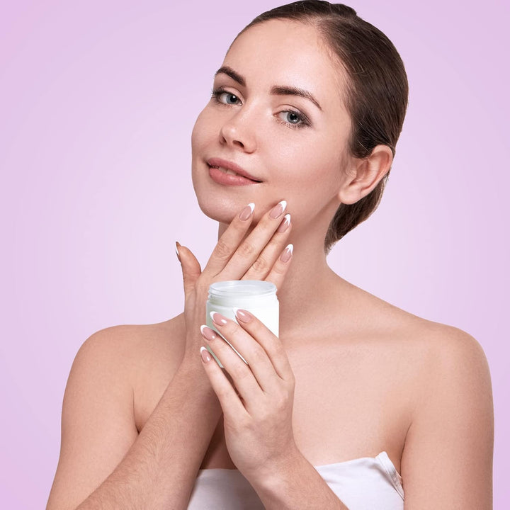 50 Pack 4 OZ Plastic Jars round Clear Cosmetic Container with Black Lids,  Slime Jars for Lotion, Cream, Ointments, Makeup, Eye Shadow, Rhinestone, Samples, Pot, Travel Storage