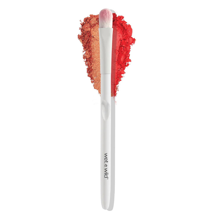 Powder Brush, Ultra-Plush Synthetic Bristles for Flawless Application, Soft Touch, Ergonomic Handle for Comfortable Precision Control
