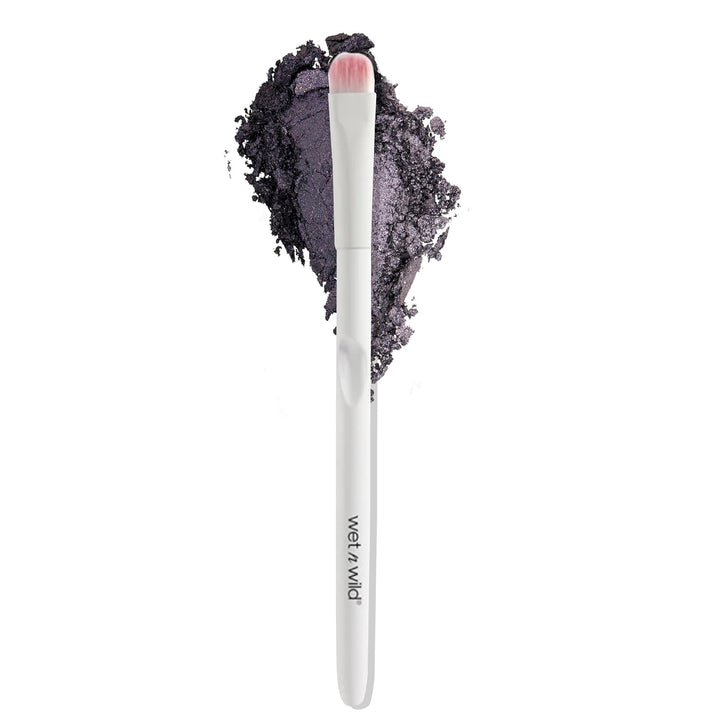 Powder Brush, Ultra-Plush Synthetic Bristles for Flawless Application, Soft Touch, Ergonomic Handle for Comfortable Precision Control