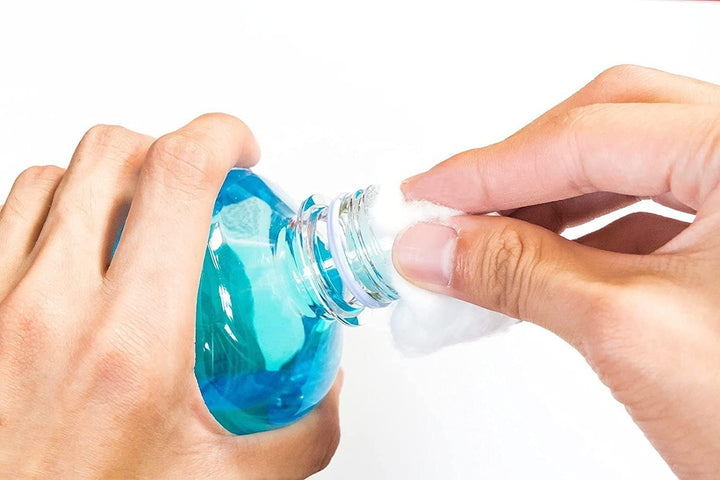 100 Count [Large Size] Cotton Balls, 100% Pure Cotton for Nail Polish and Make-Up Removal, Applying Oil Lotion or Powder, Perfect for Multi-Purpose Use, Soft and Absorbent (100 Count)