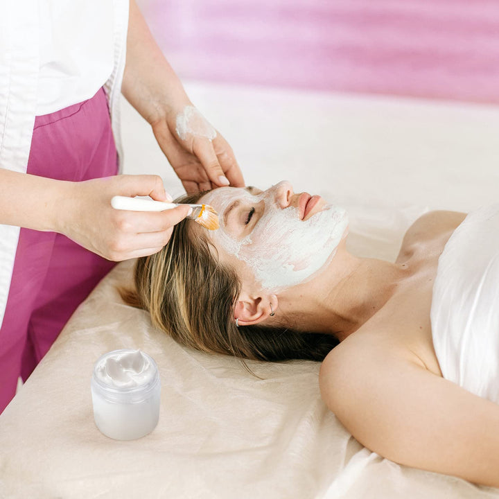 36 Pack 2 OZ Plastic Jars with Lids, BPA Free, Reusable, Refillable Transparent Cosmetic Containers for Bath Salts, Cosmetics, Powders, Beauty Product and Small Accessories