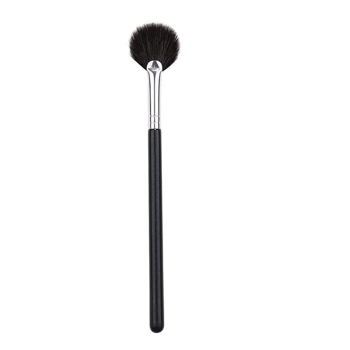 Extra Flat round Brush Eyebrow Concealer Brush，Concealer Brushs，Flat Makeup Brush，Brow Brushes (E32)